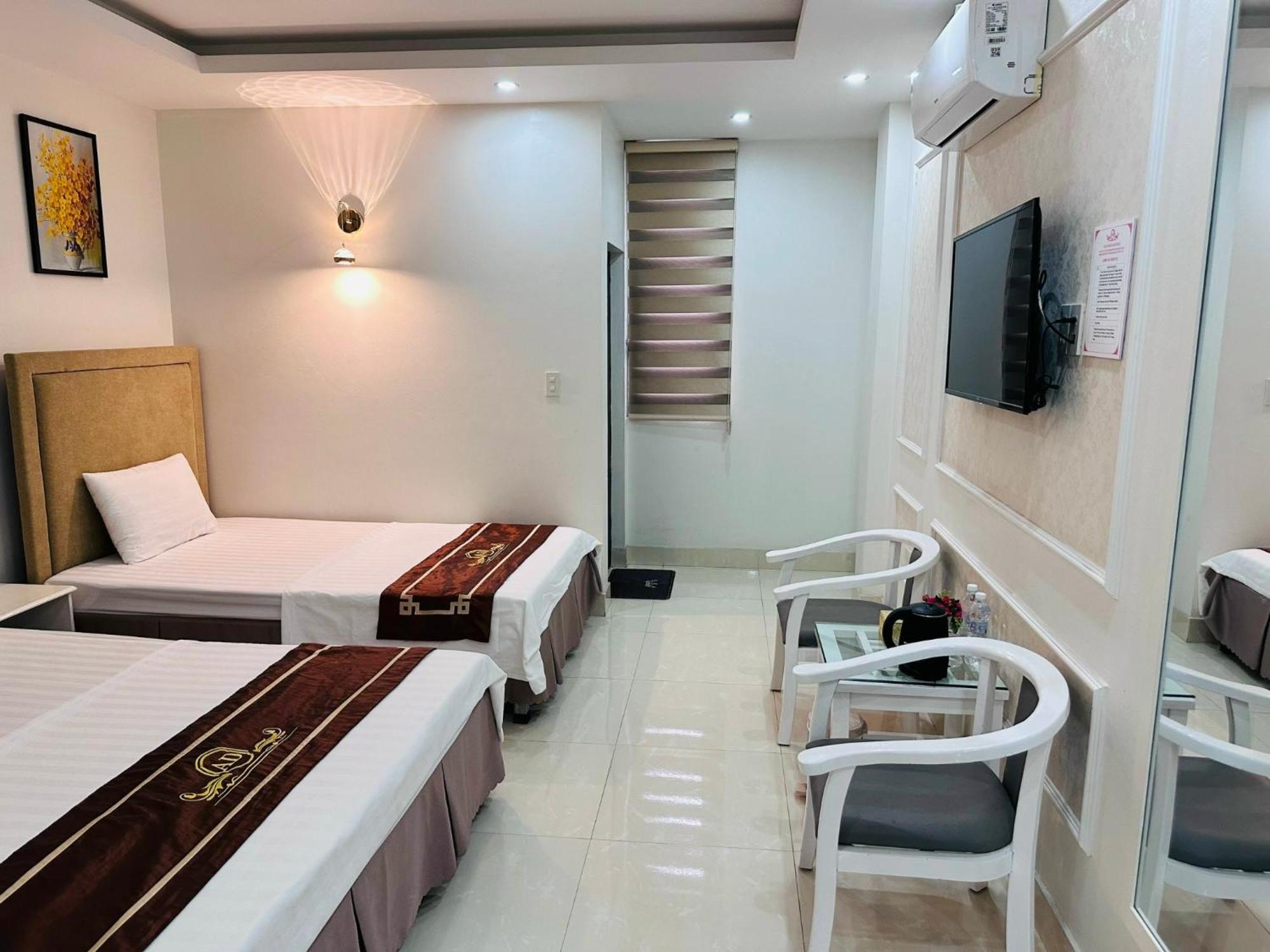 Nha Nghi Anh Dung Bed & Breakfast Ha Long Bagian luar foto