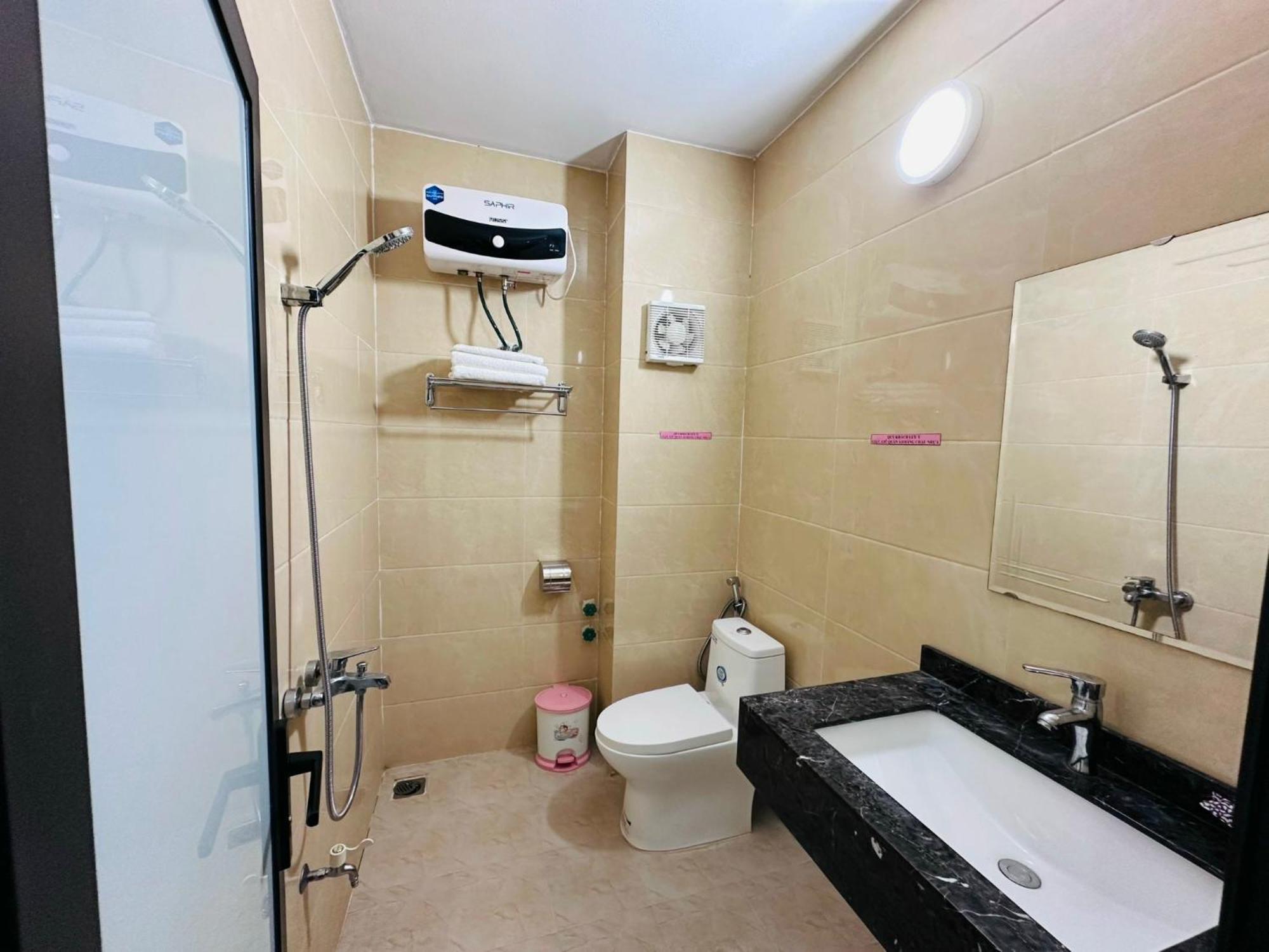 Nha Nghi Anh Dung Bed & Breakfast Ha Long Bagian luar foto