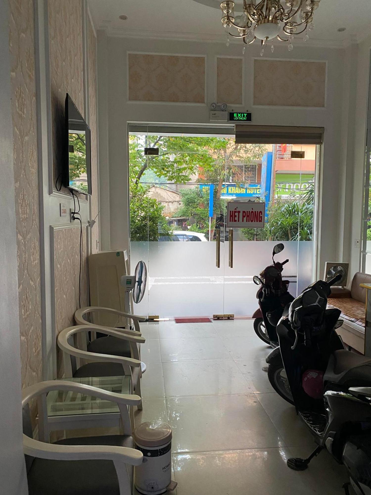 Nha Nghi Anh Dung Bed & Breakfast Ha Long Bagian luar foto